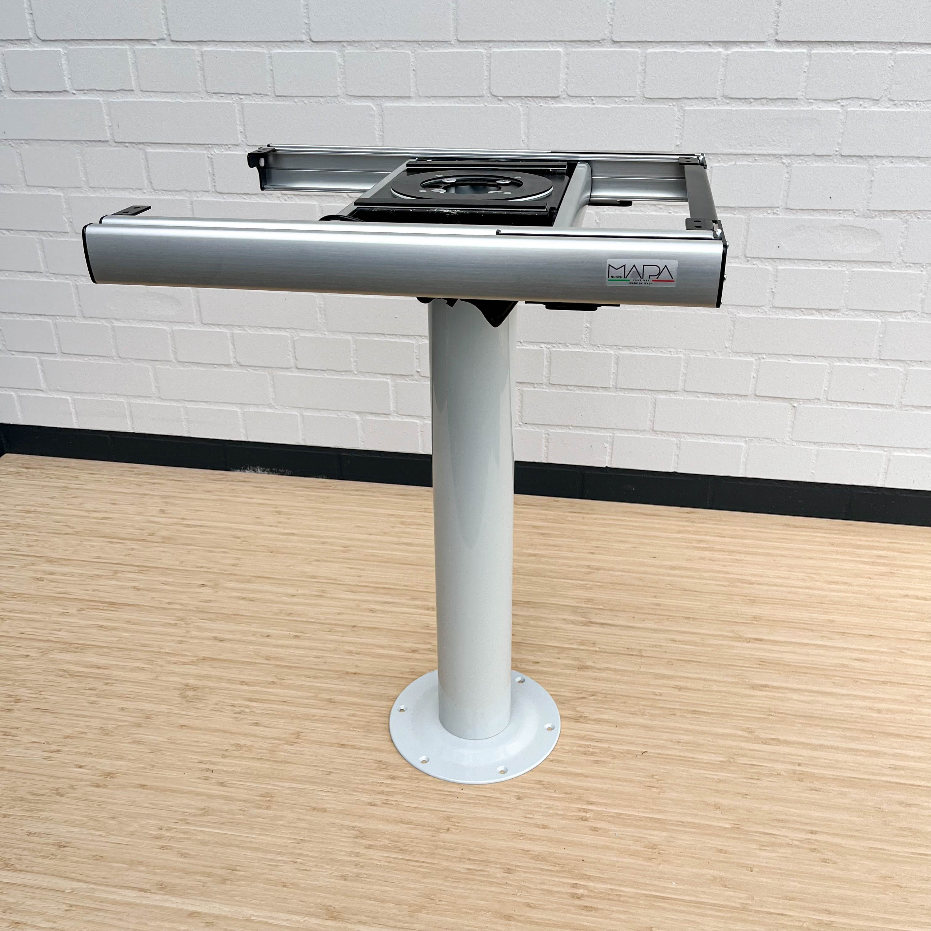 Piètement de table Nuova Mapa, y compris pied rigide pour plateaux de table pliants et classiques