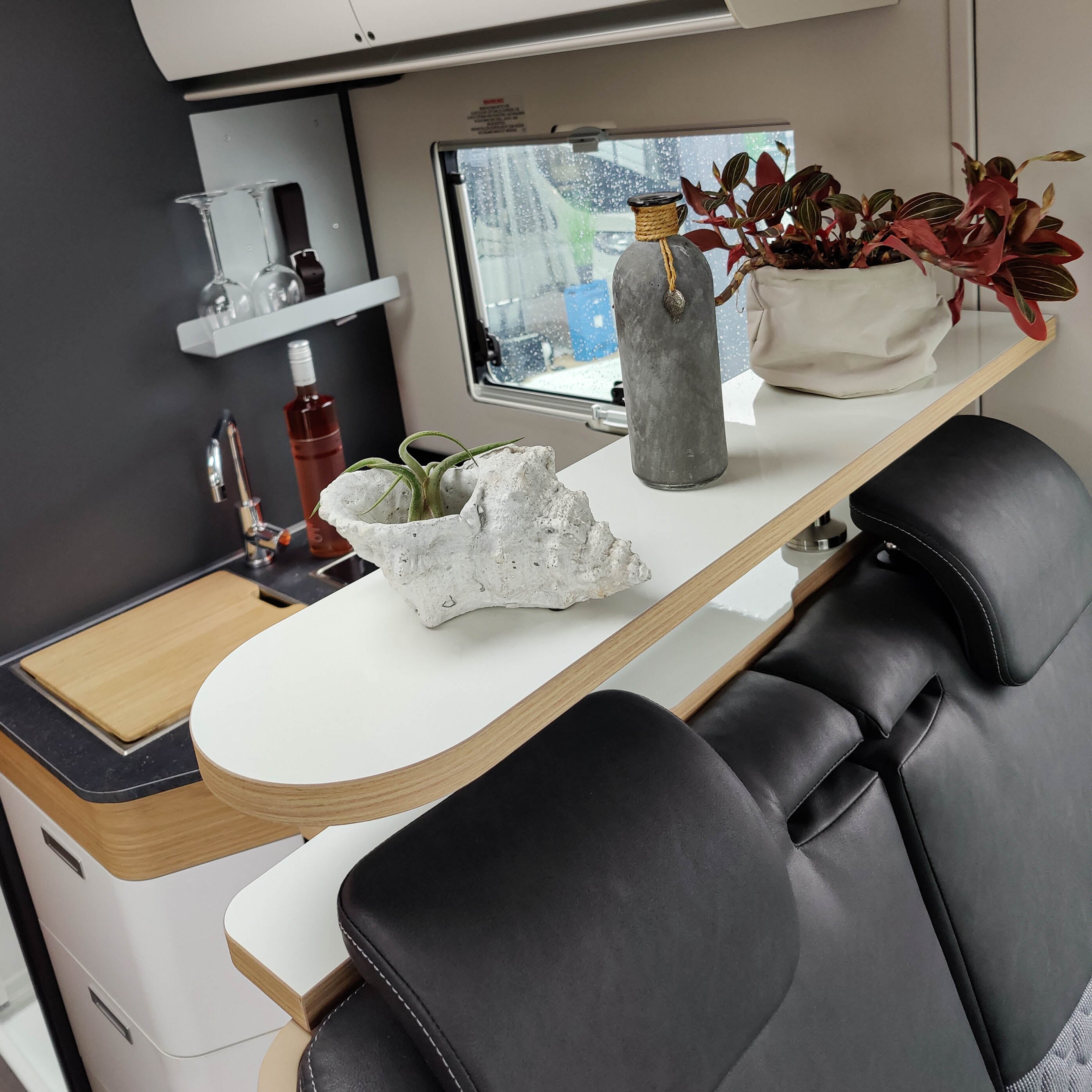 Tablette de rangement en 2 parties pour les modèles Adria à partir de 2021