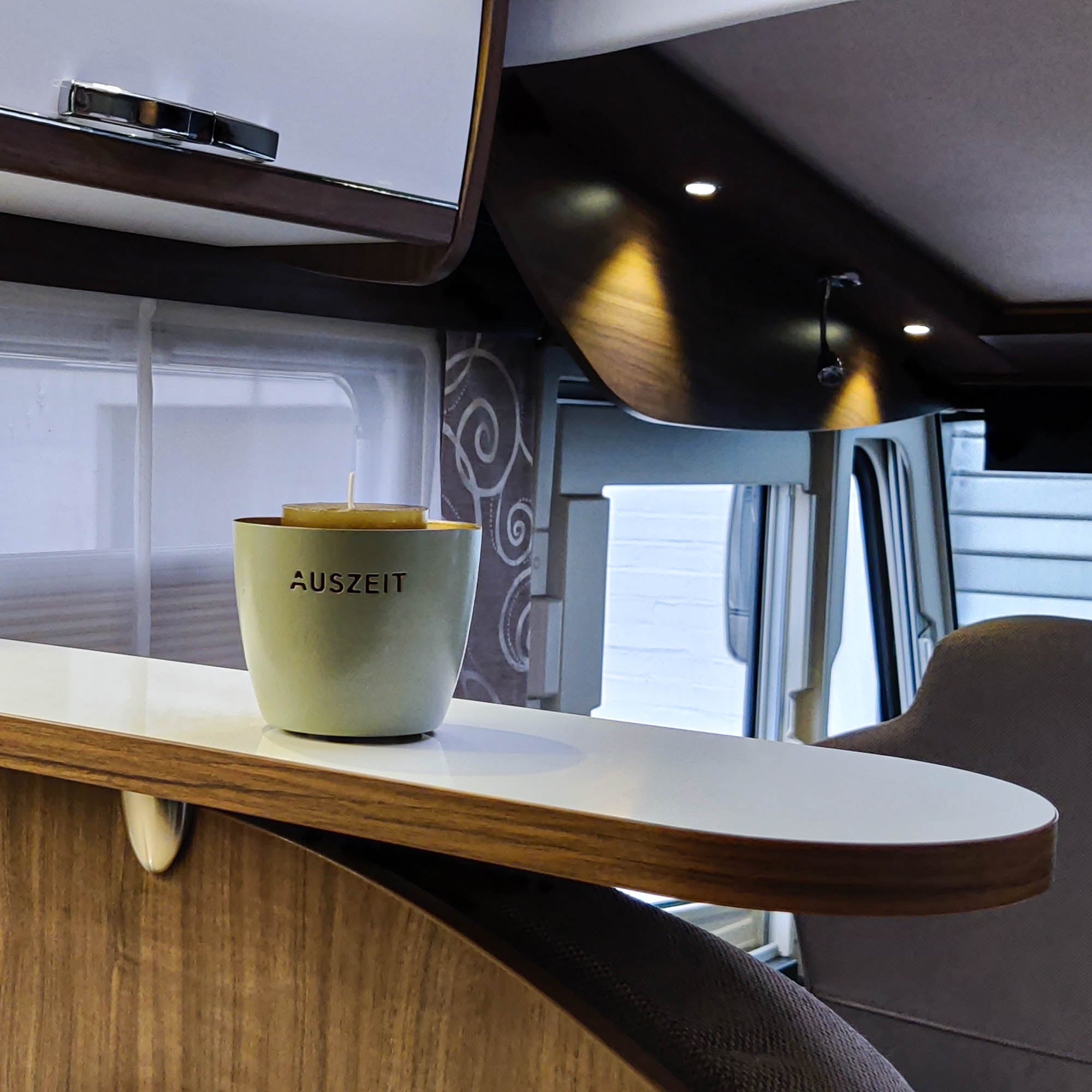 Tablette de rangement pour les modèles Frankia