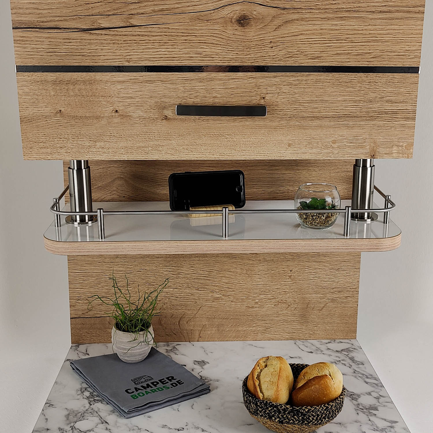 #couleur_blanc brillant avec chant en orme Salisbury