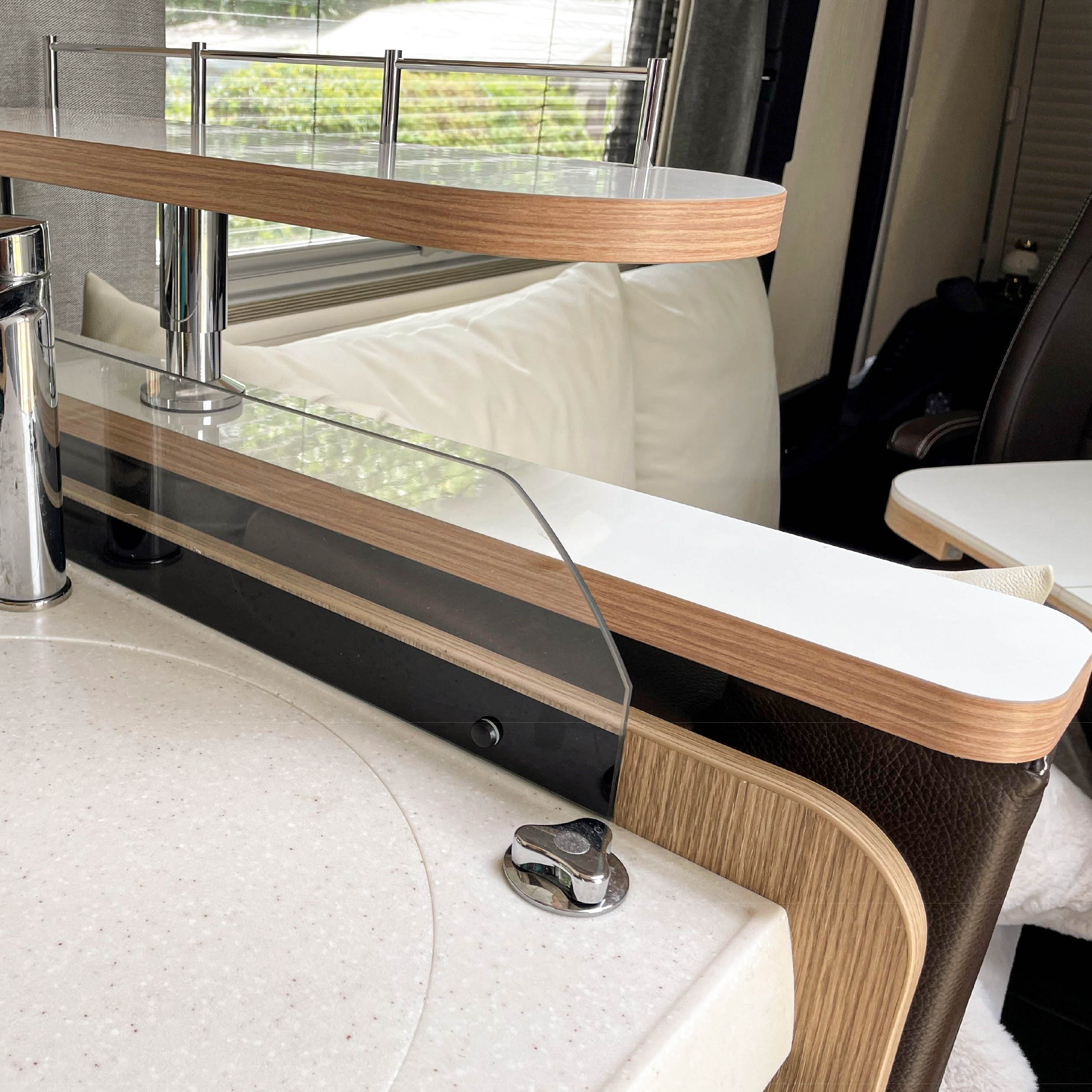 Tablette Niesmann et Bischoff avec orme Salisbury