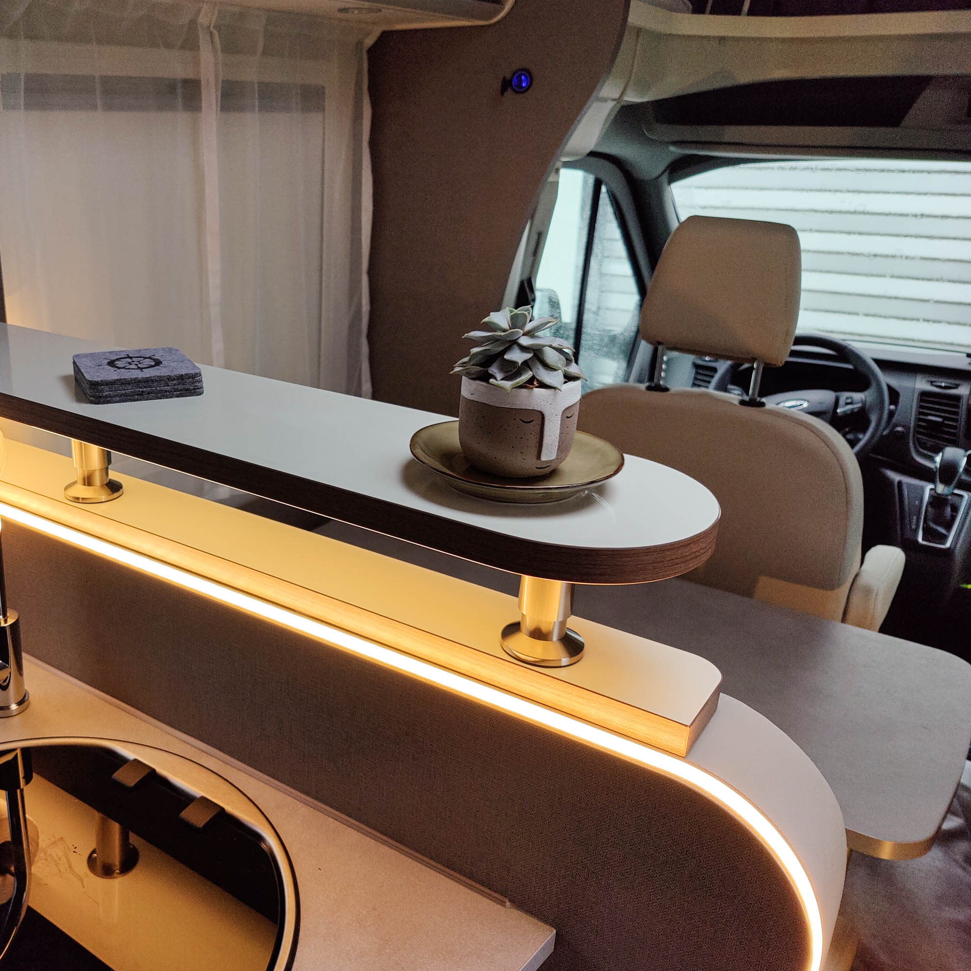 Planche sans rambarde en orme truffé