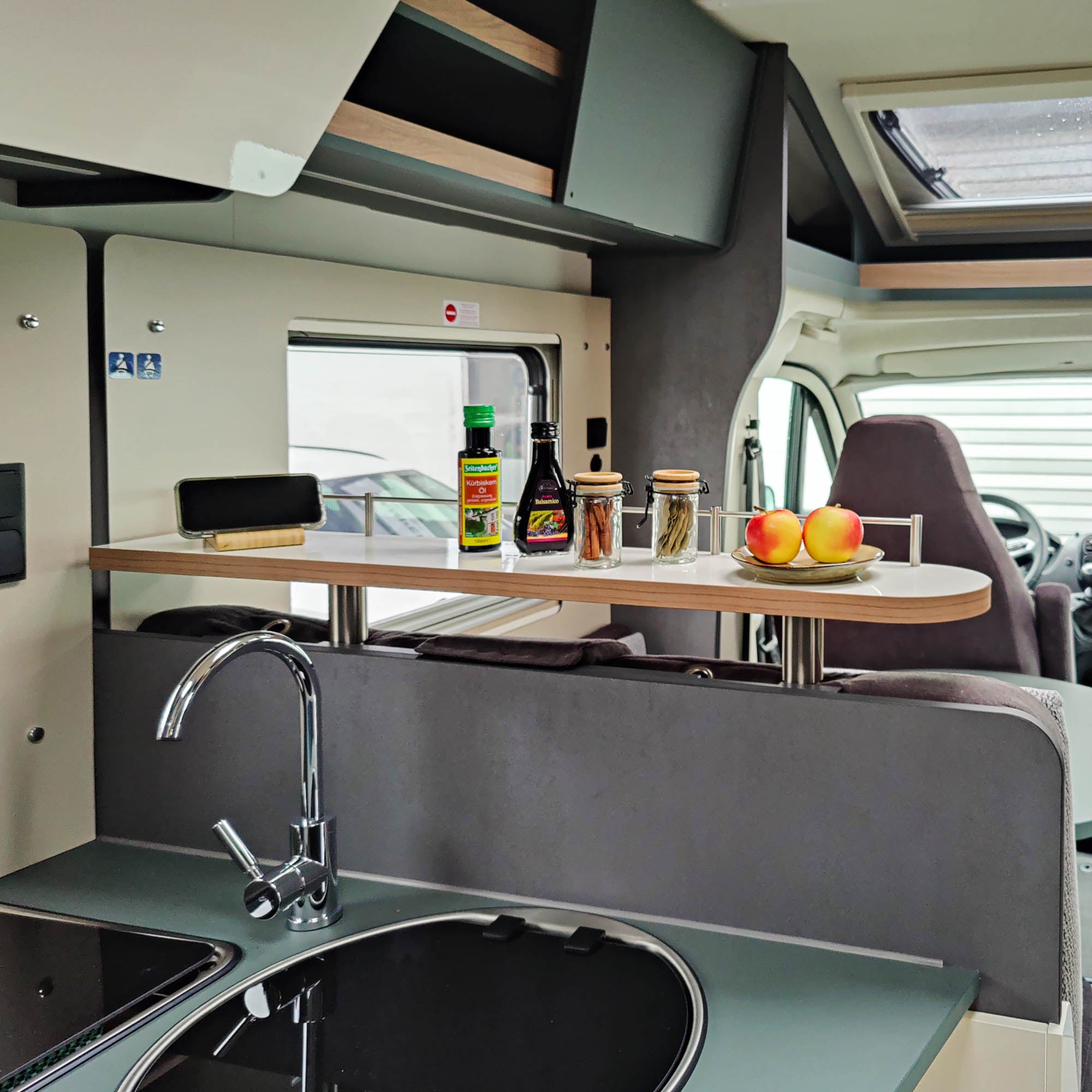 Laika Board pour la cuisine du camping-car