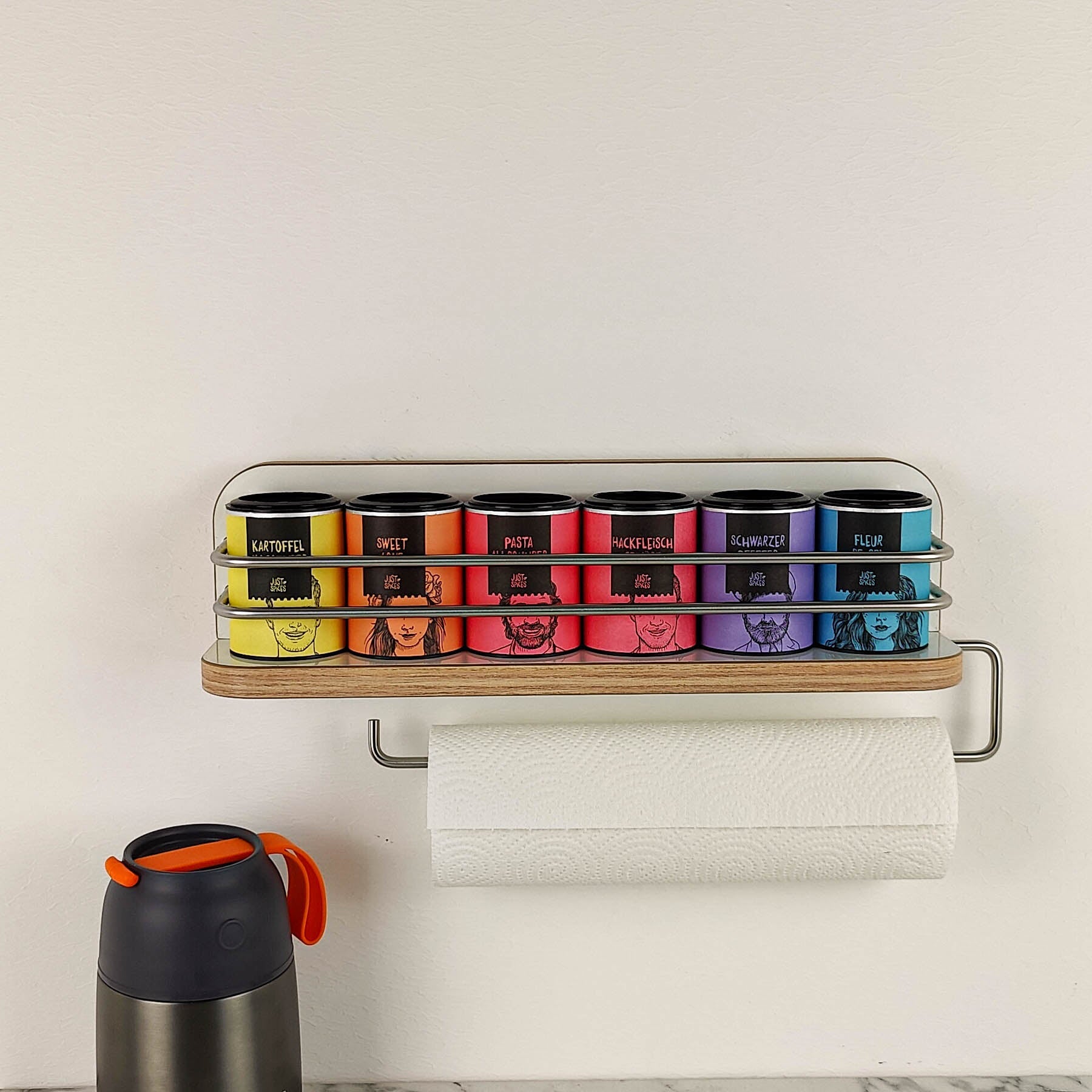 #couleur_blanc_brillant avec bord en orme Salisbury et rampe en acier inoxydable