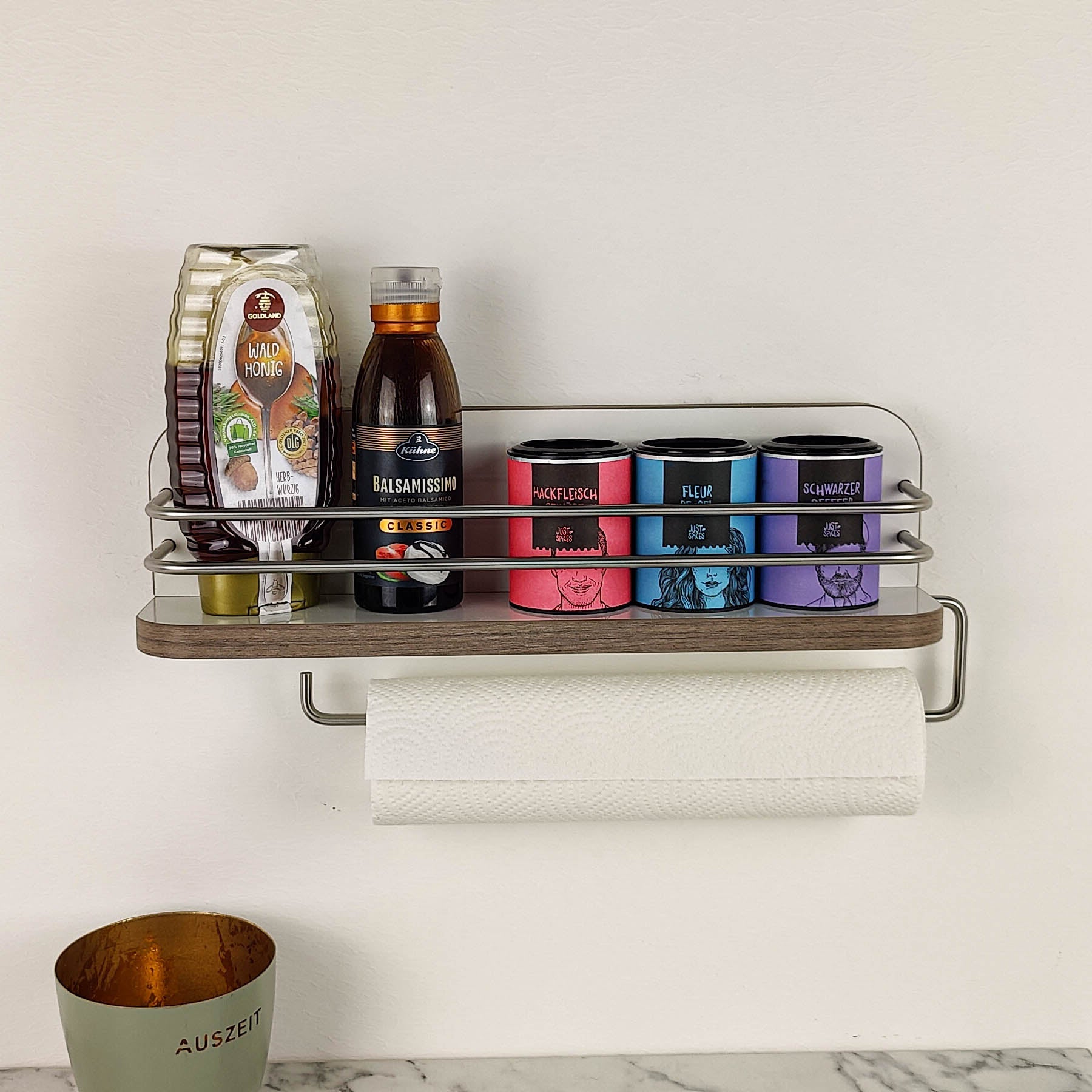 #couleur_blanc_brillant avec bord en orme truffé et rampe en acier inoxydable