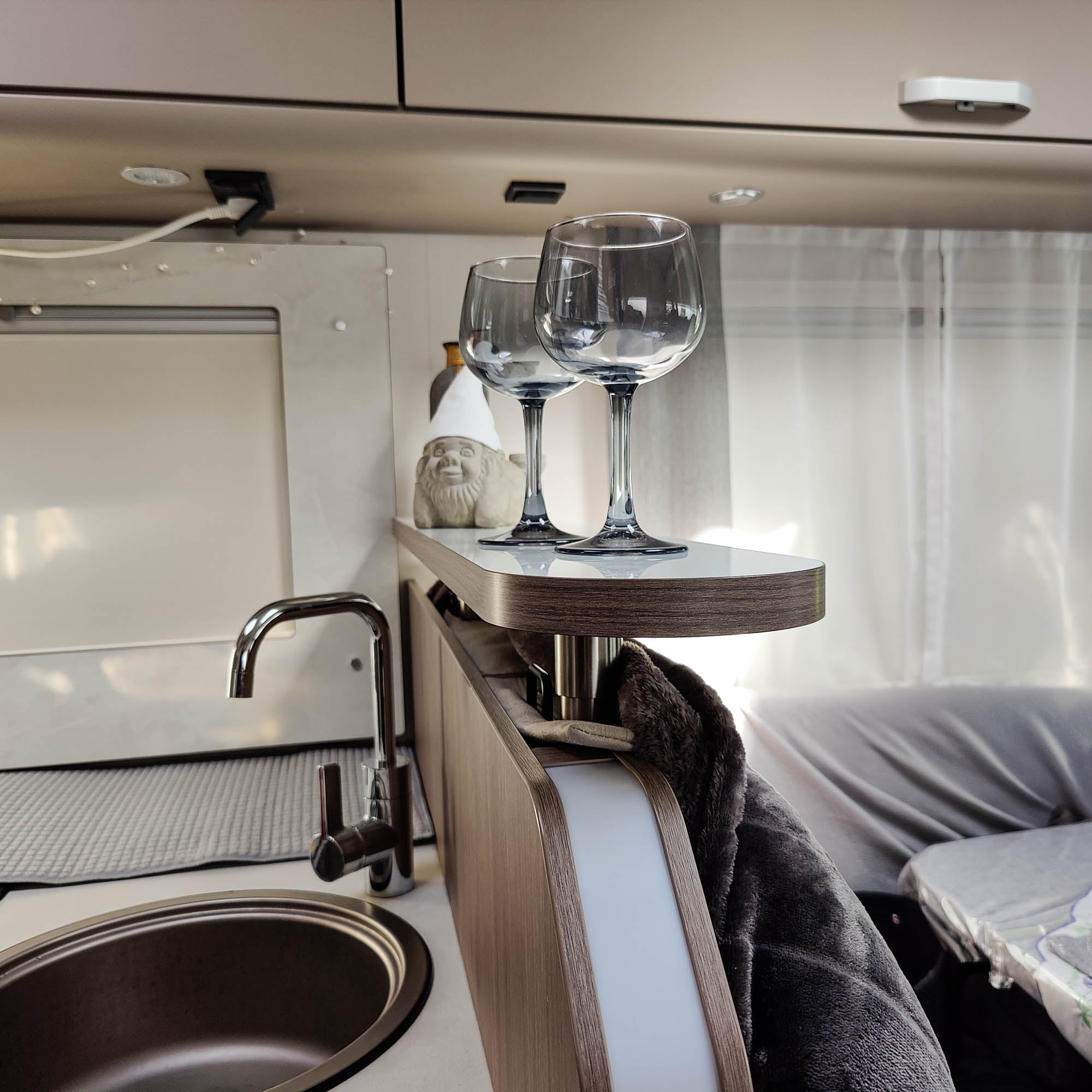 Variante de couleur UT pour étagère Sunlight