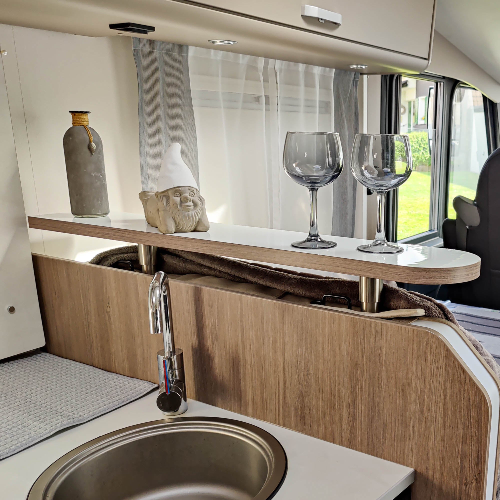 Sunlight UT bord pour étagère