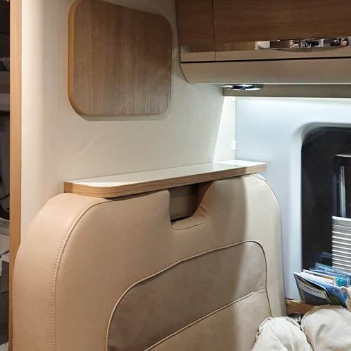 Tablette de rangement pour Adria Twin Fourgon jusqu'à 2018