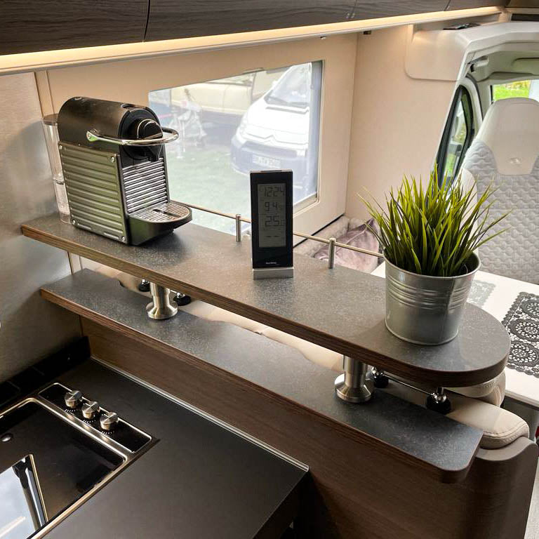 Tablette de rangement en 2 parties pour les modèles Adria à partir de 2021