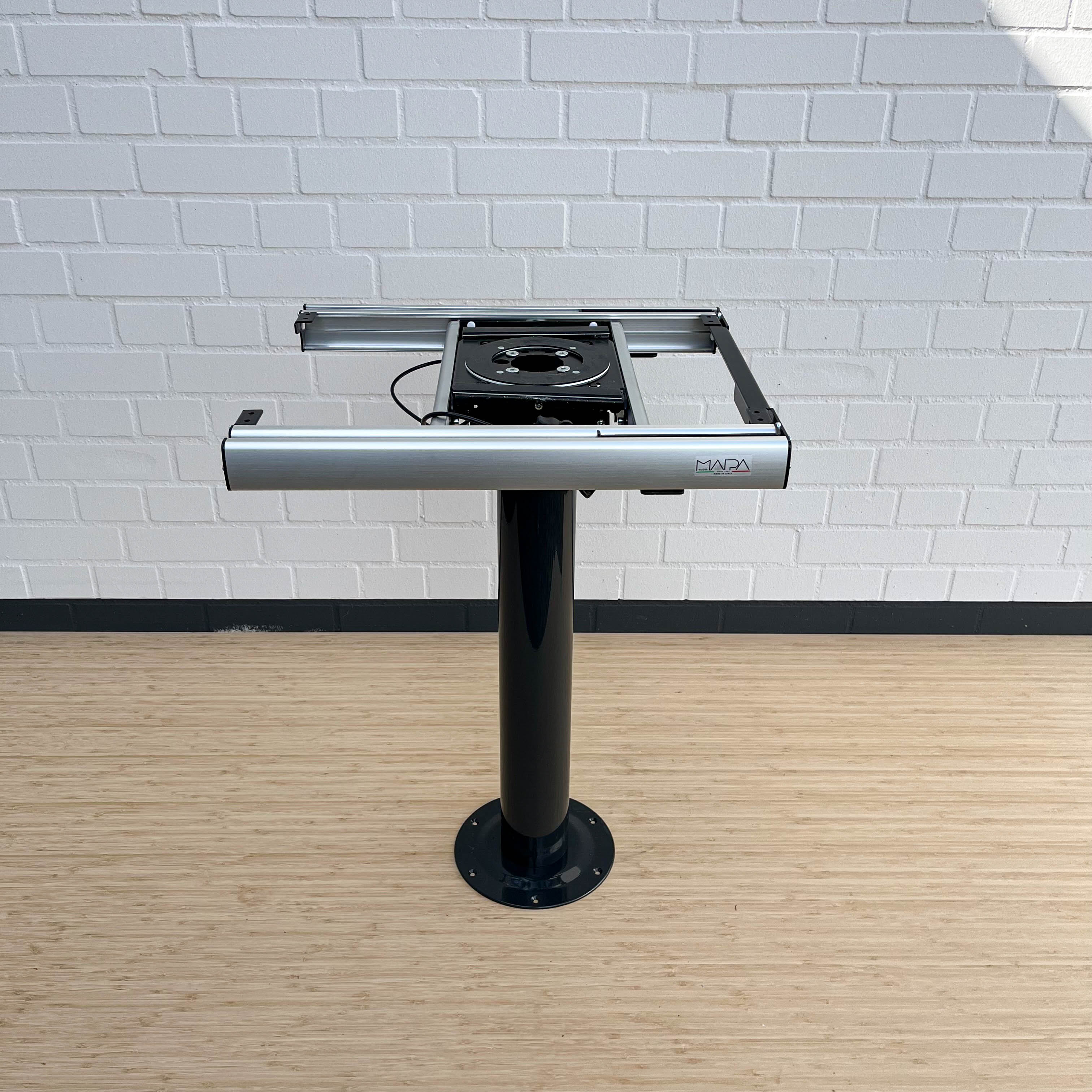 Piètement de table Nuova Mapa, y compris pied rigide pour plateaux de table pliants et classiques